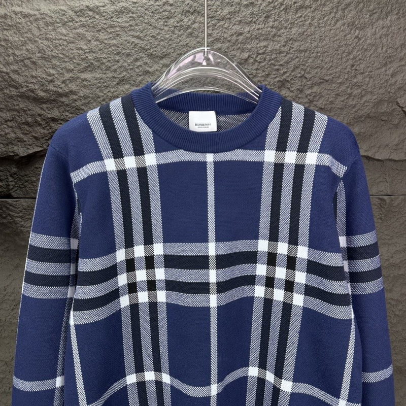 Burberry Sweaters